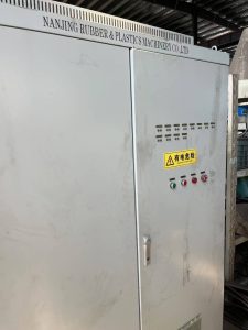 到厂货南京橡塑65D-1:40-90千瓦、带上料系统、失重称系统、水拉条、称重包装系统、烘干系统!采购|汽车产业|汽车配件|机加工蚂蚁智酷企业交流社群中心