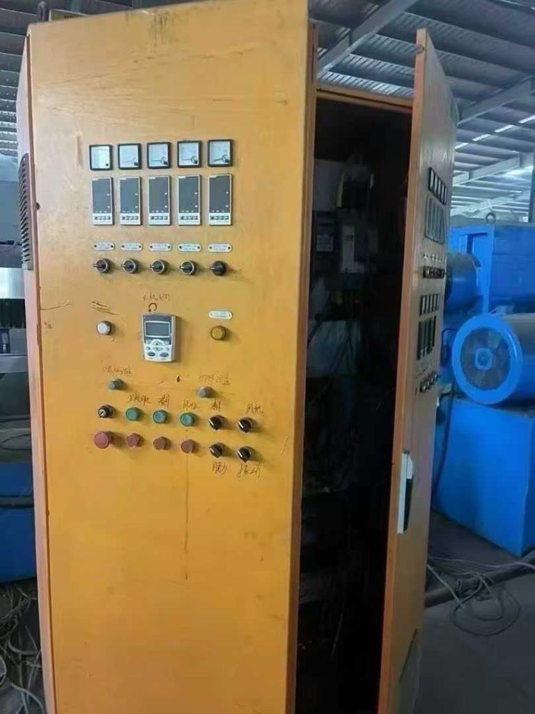 单螺杆200型1:25-90千瓦！水环造粒生产线，ABB变频器、前段电磁加热、带锥双强制喂料！膜类制品也可以生产！采购|汽车产业|汽车配件|机加工蚂蚁智酷企业交流社群中心