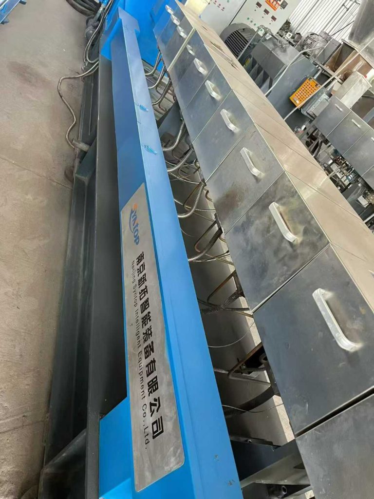 20251104093940896-微信图片_2025-11-04_093940_675