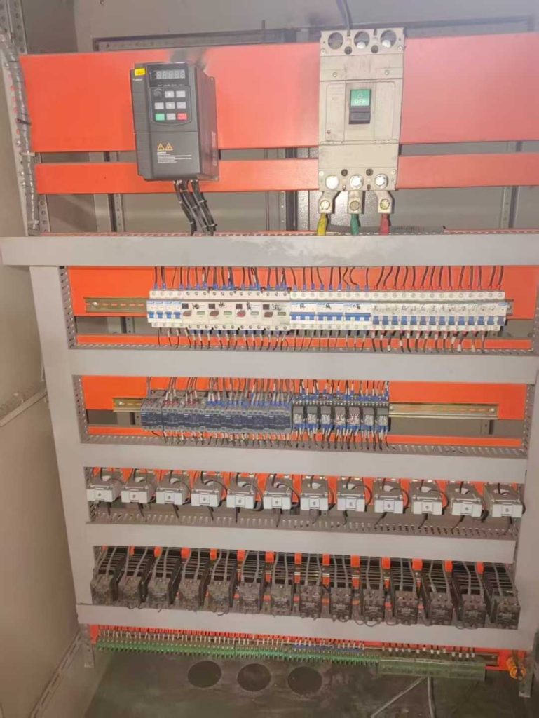 20251112144040858-微信图片_20251112143948