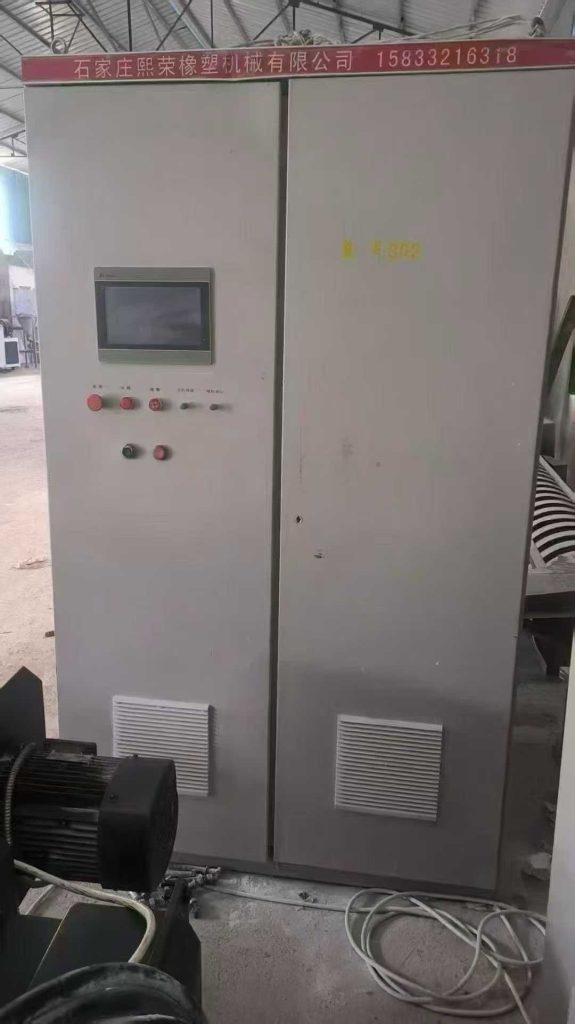 两套大机！还有一台！[微笑]95三螺杆主机-1:40-315千瓦电机！采购|汽车产业|汽车配件|机加工蚂蚁智酷企业交流社群中心