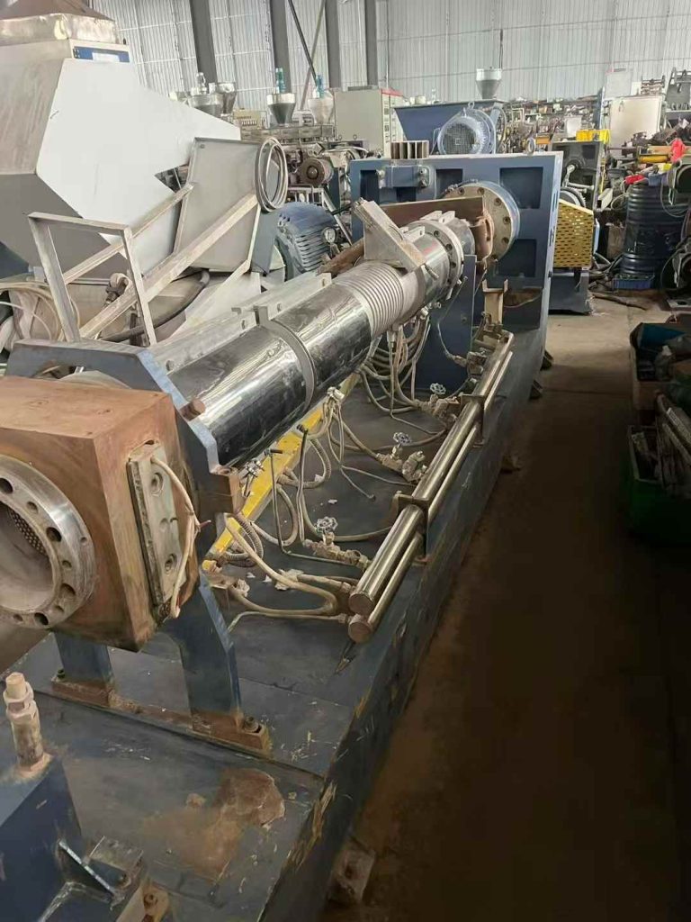 150单螺杆挤出机主机2台，110千瓦电机！大变速箱！价格便宜！采购|汽车产业|汽车配件|机加工蚂蚁智酷企业交流社群中心